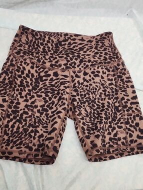 LegEnd Leopard Print Shorts Medium